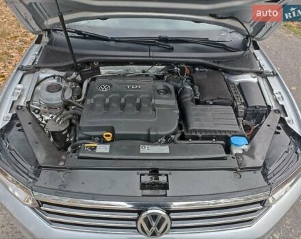 Фольксваген Пассат 2016 в Радомышле на Automoto.ua Серый Фольксваген Пассат, объемом двигателя 1.97 л и пробегом 286 тыс. км за 14500 $, фото 22 на Automoto.ua