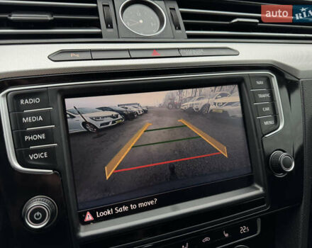 Сірий Фольксваген Пассат, об'ємом двигуна 1.97 л та пробігом 359 тис. км за 14500 $, фото 15 на Automoto.ua