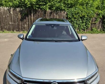 Серый Фольксваген Пассат, объемом двигателя 1.97 л и пробегом 267 тыс. км за 19000 $, фото 5 на Automoto.ua