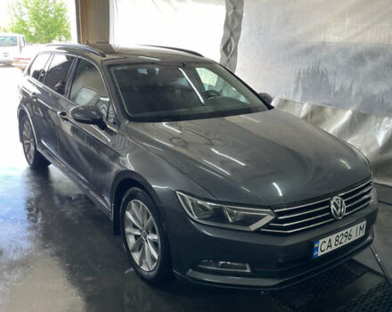 Серый Фольксваген Пассат, объемом двигателя 1.6 л и пробегом 240 тыс. км за 14900 $, фото 5 на Automoto.ua