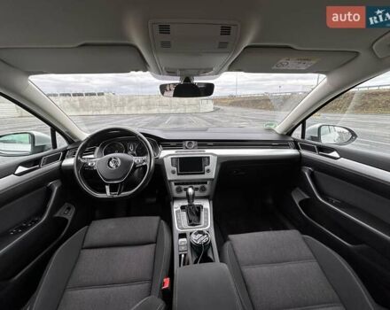 Серый Фольксваген Пассат, объемом двигателя 1.97 л и пробегом 306 тыс. км за 15000 $, фото 28 на Automoto.ua