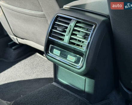 Сірий Фольксваген Пассат, об'ємом двигуна 1.6 л та пробігом 264 тис. км за 15800 $, фото 49 на Automoto.ua