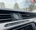 Серый Фольксваген Пассат, объемом двигателя 1.6 л и пробегом 265 тыс. км за 13200 $, фото 66 на Automoto.ua