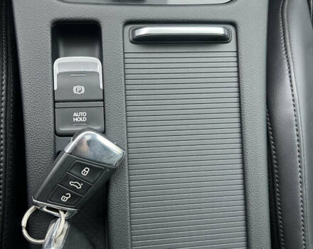 Сірий Фольксваген Пассат, об'ємом двигуна 1.6 л та пробігом 260 тис. км за 13999 $, фото 35 на Automoto.ua