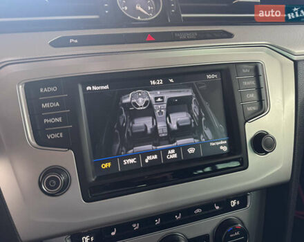 Серый Фольксваген Пассат, объемом двигателя 2 л и пробегом 267 тыс. км за 13950 $, фото 131 на Automoto.ua