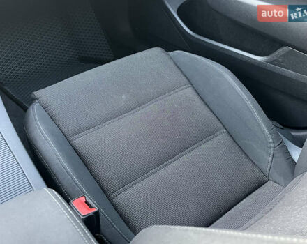 Серый Фольксваген Пассат, объемом двигателя 1.6 л и пробегом 262 тыс. км за 11800 $, фото 19 на Automoto.ua