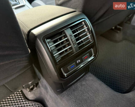 Серый Фольксваген Пассат, объемом двигателя 1.97 л и пробегом 380 тыс. км за 13500 $, фото 42 на Automoto.ua