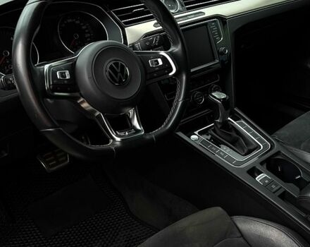 Серый Фольксваген Пассат, объемом двигателя 2 л и пробегом 323 тыс. км за 16900 $, фото 4 на Automoto.ua