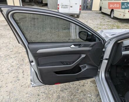 Серый Фольксваген Пассат, объемом двигателя 1.97 л и пробегом 320 тыс. км за 13400 $, фото 6 на Automoto.ua