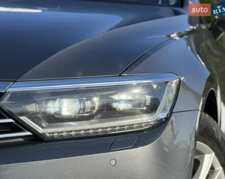 Серый Фольксваген Пассат, объемом двигателя 2 л и пробегом 195 тыс. км за 16999 $, фото 11 на Automoto.ua