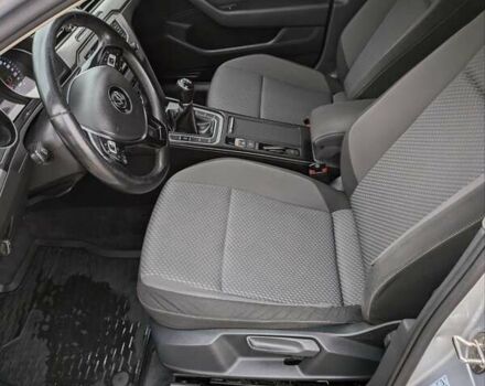 Серый Фольксваген Пассат, объемом двигателя 1.97 л и пробегом 320 тыс. км за 13400 $, фото 10 на Automoto.ua