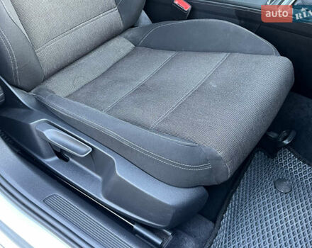 Серый Фольксваген Пассат, объемом двигателя 1.6 л и пробегом 262 тыс. км за 11800 $, фото 31 на Automoto.ua