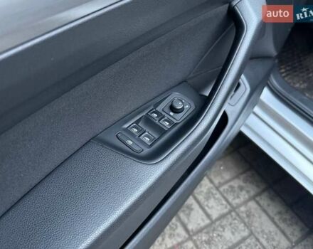 Сірий Фольксваген Пассат, об'ємом двигуна 1.97 л та пробігом 250 тис. км за 15490 $, фото 10 на Automoto.ua