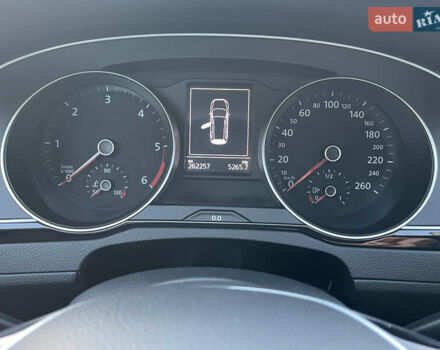 Серый Фольксваген Пассат, объемом двигателя 1.6 л и пробегом 262 тыс. км за 11800 $, фото 22 на Automoto.ua