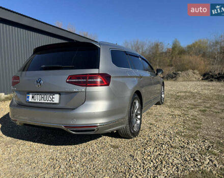 Фольксваген Пассат 2016 в Самборе на Automoto.ua Серый Фольксваген Пассат, объемом двигателя 2 л и пробегом 266 тыс. км за 15900 $, фото 12 на Automoto.ua