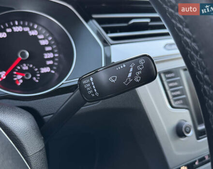 Серый Фольксваген Пассат, объемом двигателя 2 л и пробегом 267 тыс. км за 13950 $, фото 107 на Automoto.ua