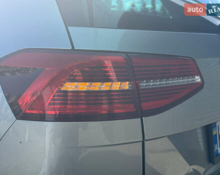 Сірий Фольксваген Пассат, об'ємом двигуна 1.6 л та пробігом 264 тис. км за 15800 $, фото 19 на Automoto.ua