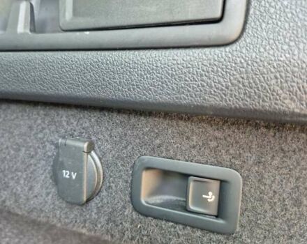 Серый Фольксваген Пассат, объемом двигателя 1.97 л и пробегом 267 тыс. км за 19000 $, фото 46 на Automoto.ua