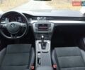 Фольксваген Пассат 2016 в Радомышле на Automoto.ua Серый Фольксваген Пассат, объемом двигателя 1.97 л и пробегом 286 тыс. км за 14500 $, фото 2 на Automoto.ua
