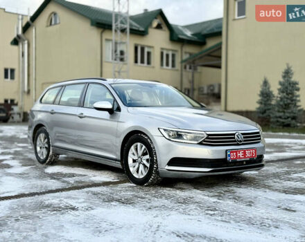 Серый Фольксваген Пассат, объемом двигателя 2 л и пробегом 181 тыс. км за 13499 $, фото 9 на Automoto.ua