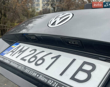 Серый Фольксваген Пассат, объемом двигателя 1.97 л и пробегом 240 тыс. км за 15599 $, фото 19 на Automoto.ua