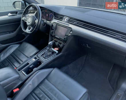 Сірий Фольксваген Пассат, об'ємом двигуна 2 л та пробігом 290 тис. км за 19700 $, фото 32 на Automoto.ua