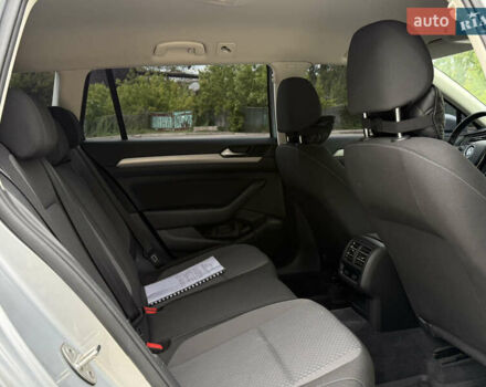 Сірий Фольксваген Пассат, об'ємом двигуна 2 л та пробігом 240 тис. км за 15200 $, фото 19 на Automoto.ua