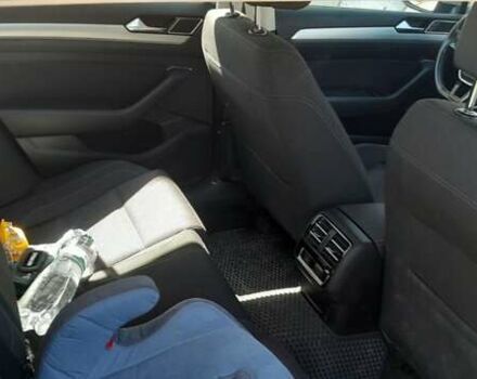 Серый Фольксваген Пассат, объемом двигателя 1.97 л и пробегом 280 тыс. км за 14500 $, фото 7 на Automoto.ua