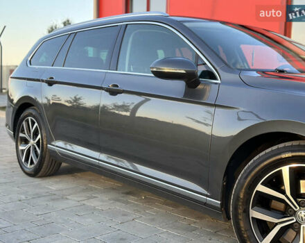 Серый Фольксваген Пассат, объемом двигателя 2 л и пробегом 220 тыс. км за 17999 $, фото 11 на Automoto.ua