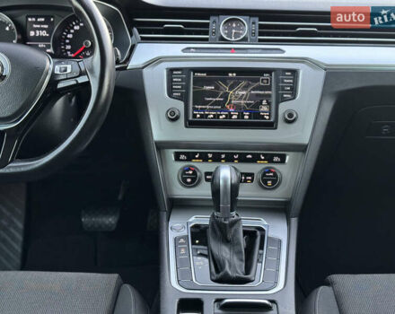 Серый Фольксваген Пассат, объемом двигателя 2 л и пробегом 267 тыс. км за 13950 $, фото 125 на Automoto.ua