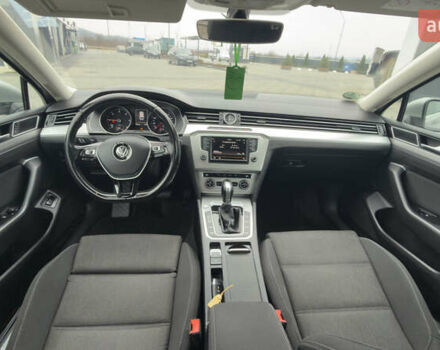 Серый Фольксваген Пассат, объемом двигателя 1.97 л и пробегом 299 тыс. км за 12850 $, фото 27 на Automoto.ua