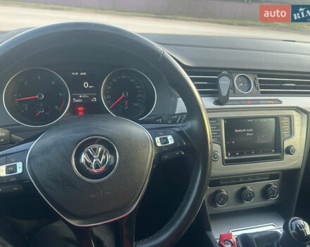 Серый Фольксваген Пассат, объемом двигателя 1.6 л и пробегом 216 тыс. км за 13100 $, фото 3 на Automoto.ua