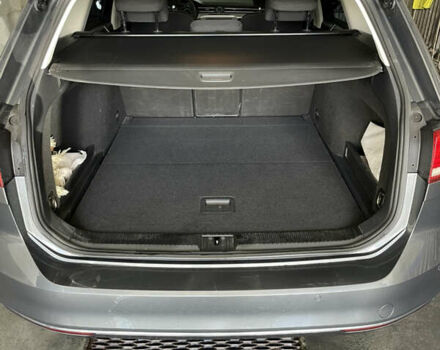 Серый Фольксваген Пассат, объемом двигателя 1.6 л и пробегом 240 тыс. км за 14900 $, фото 7 на Automoto.ua