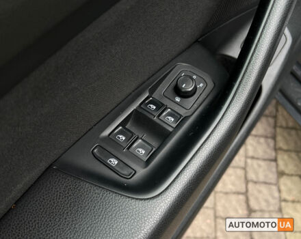 Серый Фольксваген Пассат, объемом двигателя 2 л и пробегом 275 тыс. км за 13990 $, фото 14 на Automoto.ua