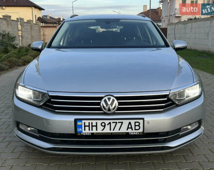 Серый Фольксваген Пассат, объемом двигателя 1.6 л и пробегом 262 тыс. км за 11800 $, фото 11 на Automoto.ua