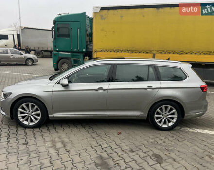 Сірий Фольксваген Пассат, об'ємом двигуна 1.6 л та пробігом 260 тис. км за 13999 $, фото 13 на Automoto.ua