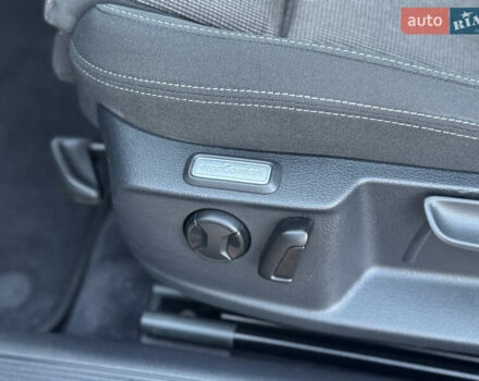 Серый Фольксваген Пассат, объемом двигателя 2 л и пробегом 267 тыс. км за 13950 $, фото 101 на Automoto.ua