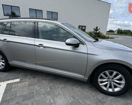 Сірий Фольксваген Пассат, об'ємом двигуна 1.6 л та пробігом 257 тис. км за 13300 $, фото 4 на Automoto.ua