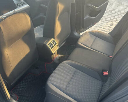 Серый Фольксваген Пассат, объемом двигателя 1.6 л и пробегом 216 тыс. км за 13100 $, фото 16 на Automoto.ua