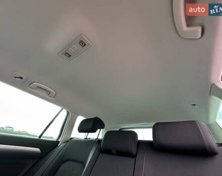 Серый Фольксваген Пассат, объемом двигателя 1.97 л и пробегом 306 тыс. км за 15000 $, фото 32 на Automoto.ua