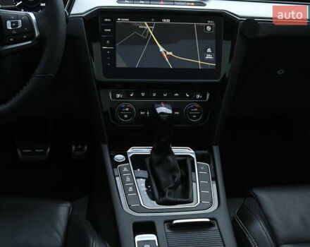 Сірий Фольксваген Пассат, об'ємом двигуна 1.97 л та пробігом 260 тис. км за 18599 $, фото 53 на Automoto.ua