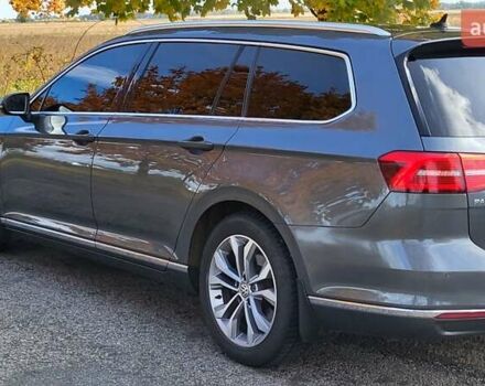 Фольксваген Пассат 2016 в Коломые на Automoto.ua Серый Фольксваген Пассат, объемом двигателя 1.97 л и пробегом 330 тыс. км за 14950 $, фото 26 на Automoto.ua