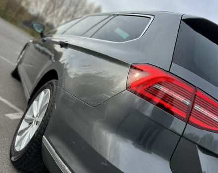 Серый Фольксваген Пассат, объемом двигателя 1.6 л и пробегом 265 тыс. км за 13200 $, фото 14 на Automoto.ua