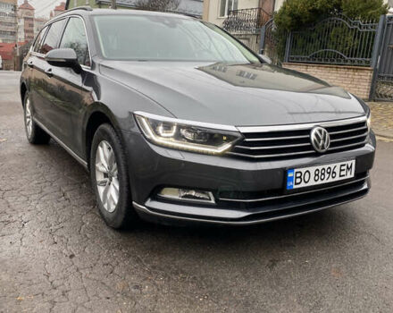 Серый Фольксваген Пассат, объемом двигателя 1.97 л и пробегом 275 тыс. км за 15800 $, фото 1 на Automoto.ua
