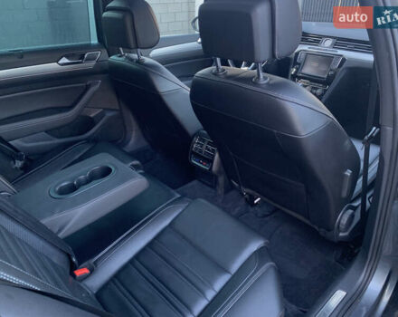 Сірий Фольксваген Пассат, об'ємом двигуна 2 л та пробігом 290 тис. км за 19700 $, фото 26 на Automoto.ua