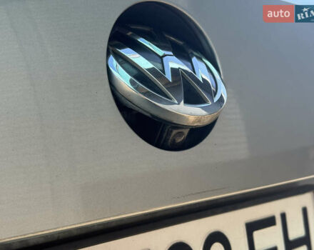 Сірий Фольксваген Пассат, об'ємом двигуна 1.6 л та пробігом 264 тис. км за 15800 $, фото 7 на Automoto.ua