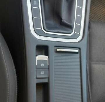 Серый Фольксваген Пассат, объемом двигателя 1.97 л и пробегом 280 тыс. км за 14500 $, фото 3 на Automoto.ua