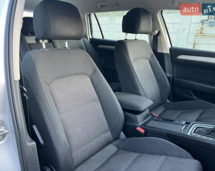 Серый Фольксваген Пассат, объемом двигателя 1.6 л и пробегом 262 тыс. км за 11800 $, фото 32 на Automoto.ua