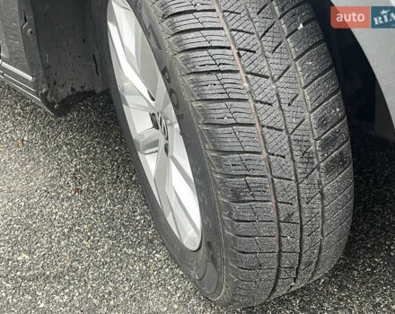 Серый Фольксваген Пассат, объемом двигателя 1.97 л и пробегом 240 тыс. км за 15599 $, фото 12 на Automoto.ua