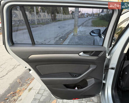 Серый Фольксваген Пассат, объемом двигателя 1.6 л и пробегом 237 тыс. км за 12800 $, фото 17 на Automoto.ua